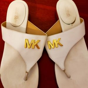 MICHAEL KORS sandals. Size 7.5